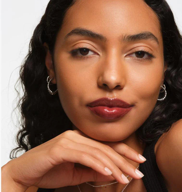 BLACK FRIDAY 70% OFF：Awaken It Lip Duo Color-Rich Lip Serum + Matching Liner